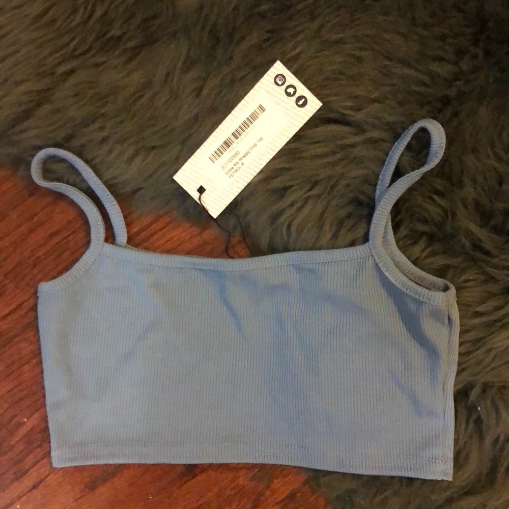 Boohoo crop top